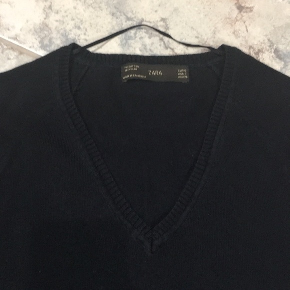 Set of 2 V-neck light sweaters - Picture 2 of 5